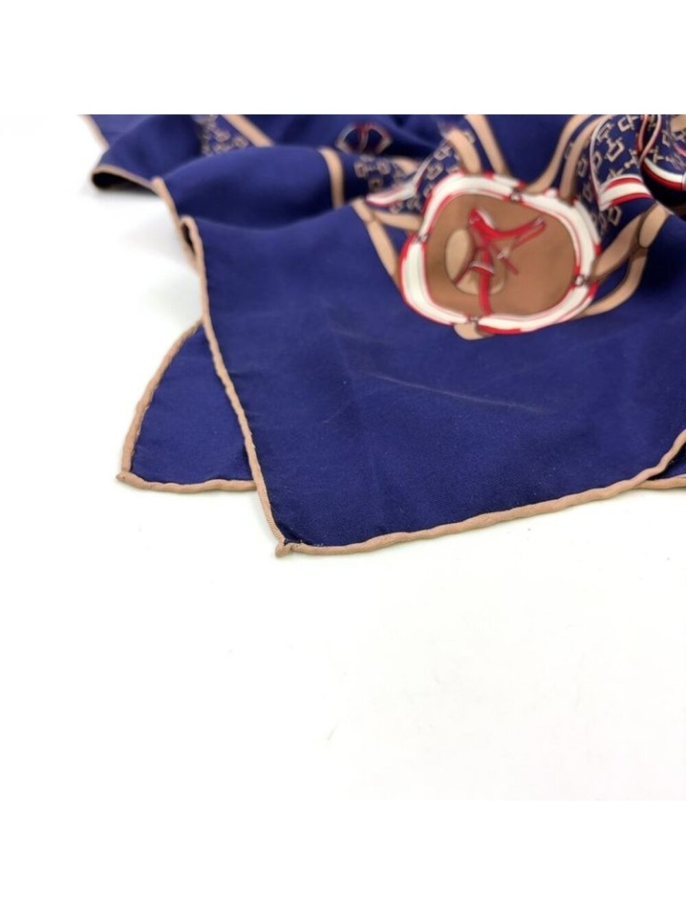 ★SOLD★ Gucci Collection Line Silk Navy Scarf - Picture 9 of 10